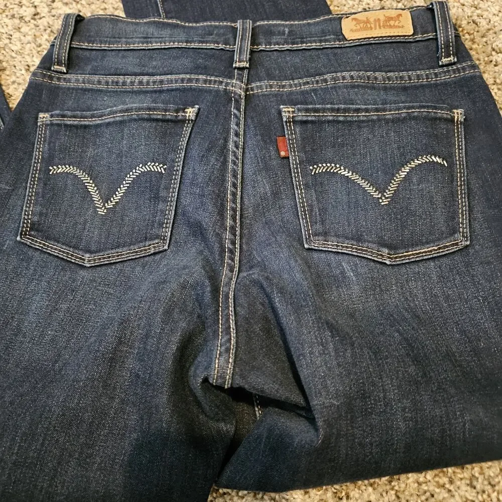 Levi's 512 Perfectly Slimming Womens Sz 6M Blue Denim Straight Leg Jeans Casual - Picture 5 of 11